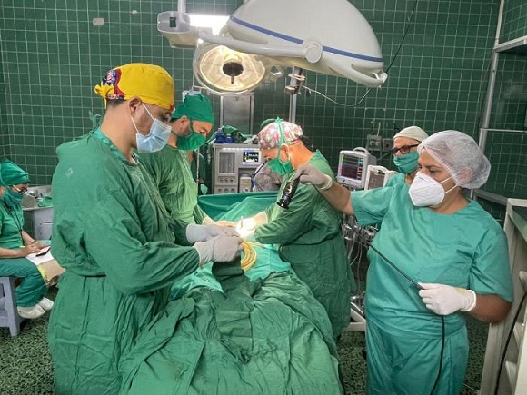 Implementan en Camagüey técnicas quirúrgicas menos invasivas en pacientes pediátricos